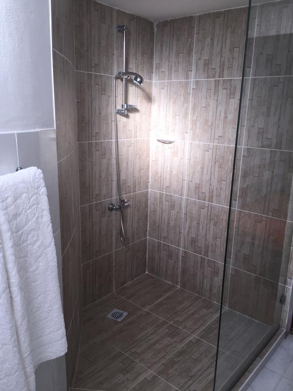 Bed And Breakfast Residencial Maravilha Mindelo Zewnętrze zdjęcie