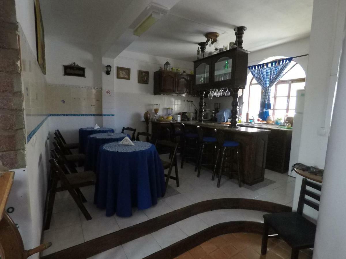 Bed And Breakfast Residencial Maravilha Mindelo Zewnętrze zdjęcie